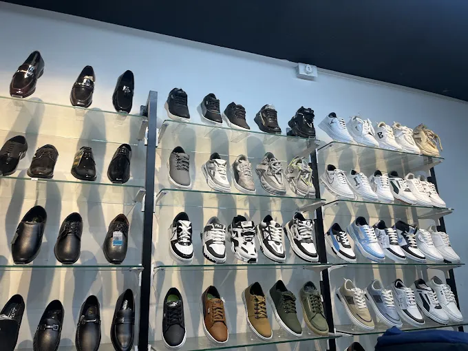 BLACK AND WHITE Foot Wear